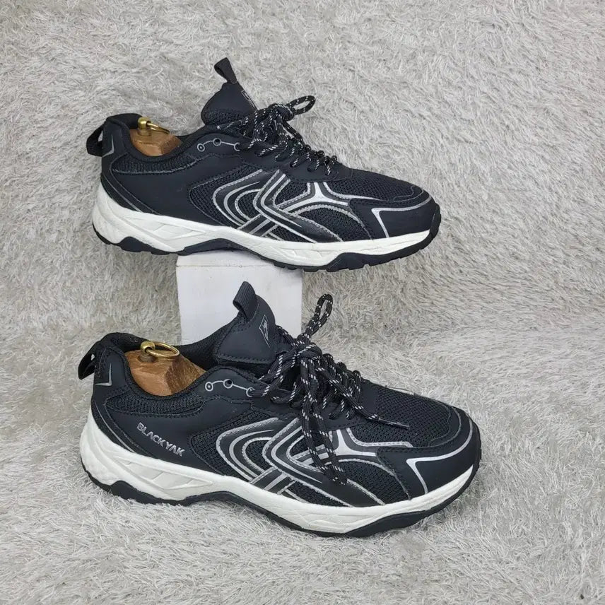 [BUNJANG] Blackyak Trail Workwear Sneakers / 구제짱짱맨 260 블랙야크 워크웨어 트레일 운동화