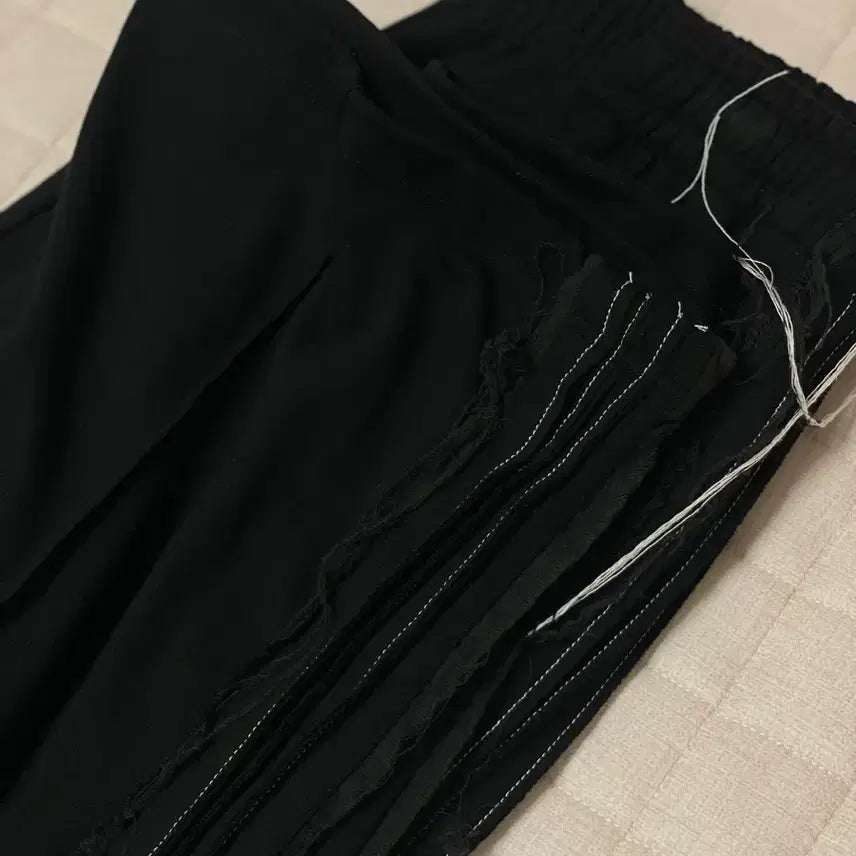 [BUNJANG] Youth Side Detail Track Pants (L) / youth 유스 사이드디테일 트랙팬츠L