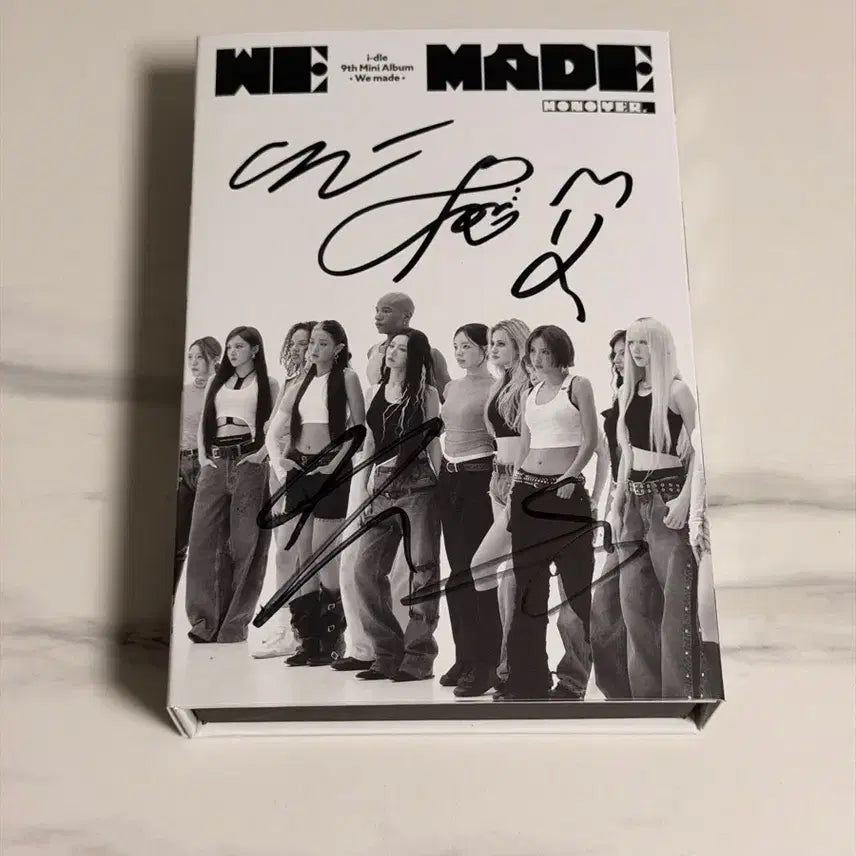 [BUNJANG] G)I-DLE WE MADE Album (Signed) / 아이들 위 매이드 앨범 판매