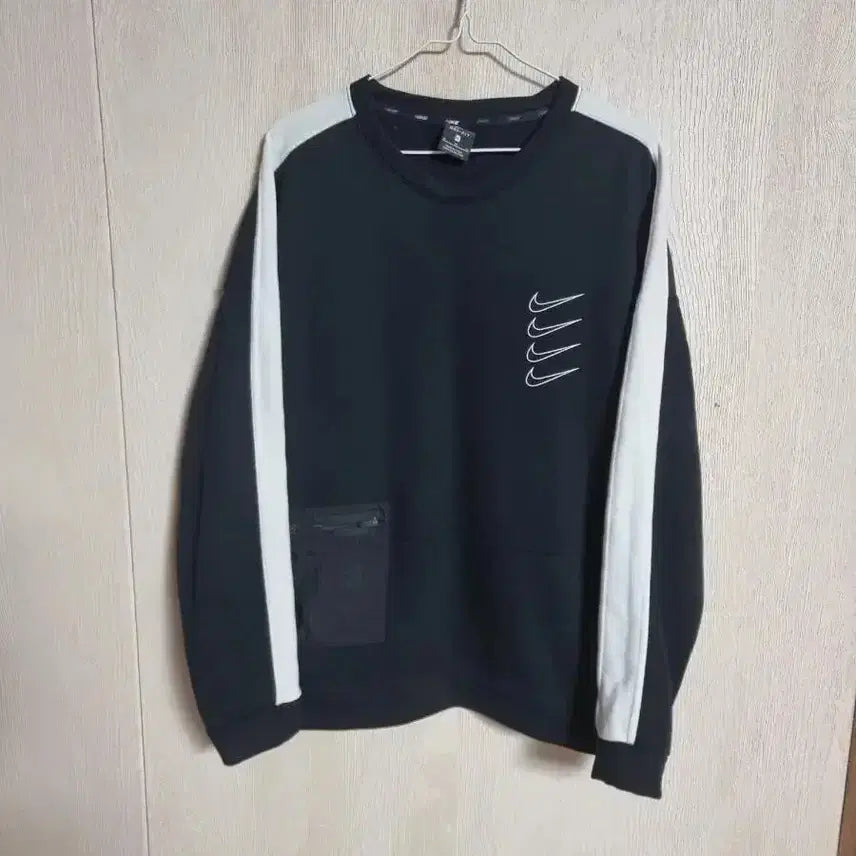 [BUNJANG] Nike Dri-FIT 4 Swoosh Fleece Sweatshirt XL / 나이키 맨투맨 드라이핏 4스우시 기모 xl