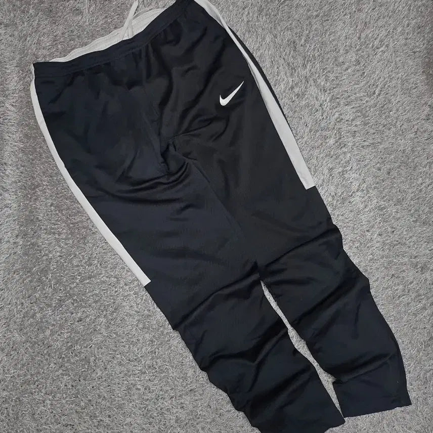 [BUNJANG] Nike Dri-FIT Training Pants XL / 나이키 드라이핏 트레이닝 팬츠 XL