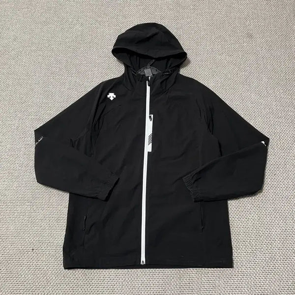 [BUNJANG] Descente Windbreaker Jacket M / M 데상트 바람막이 자켓 B.7359