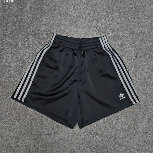 [BUNJANG] Adidas Women's Training Short Pants / 아디다스 여성 트레이닝 숏팬츠 S
