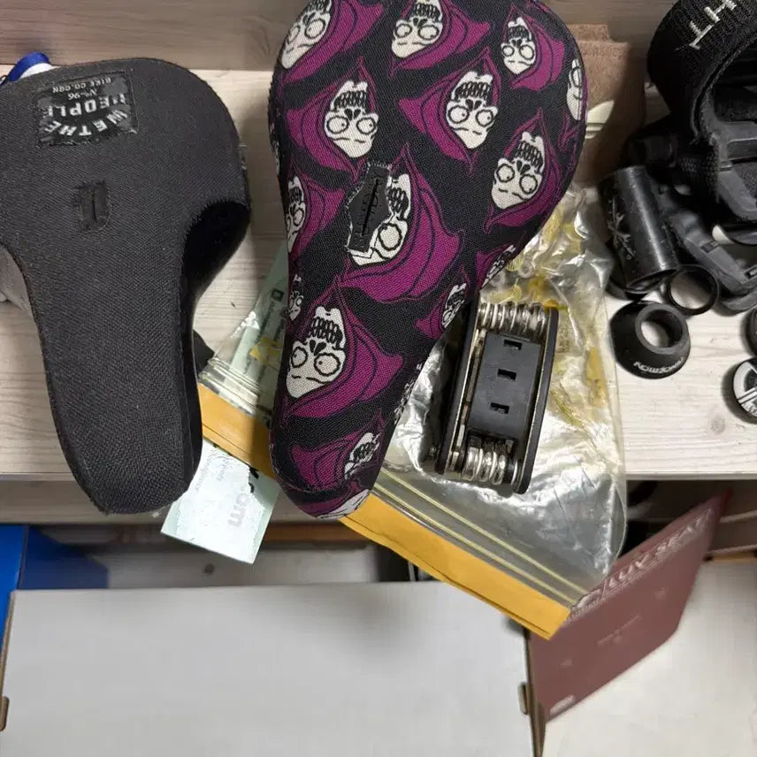 [BUNJANG] ENHYPEN JAKE SILLY SWIPER SEAT V2 / 선데이 제이크 실리 스위퍼 시트 v2