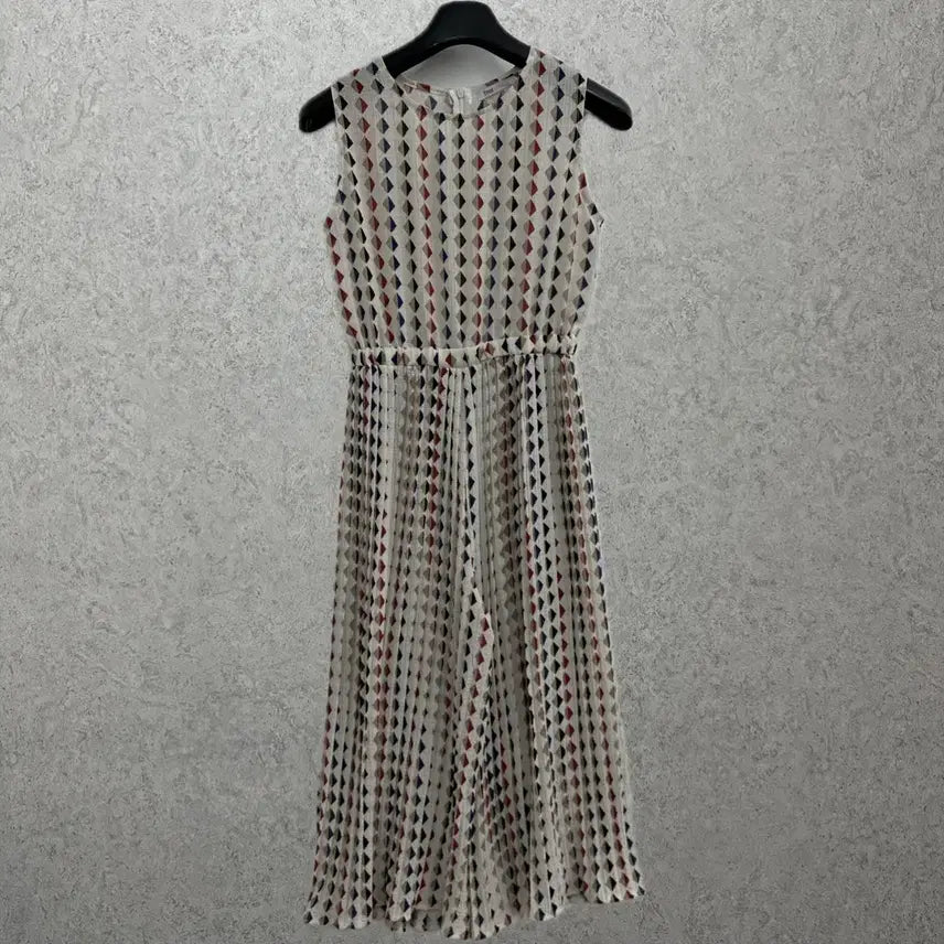 [BUNJANG] Women's Chiffon Sleeveless Jumpsuit Free Size / Free 여자 쉬폰 민소매 점프수트