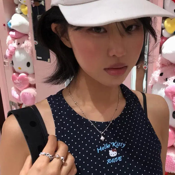 [BUNJANG] RAIVE x HELLO KITTY Sleeveless T-shirt Navy / RAIVE X HELLO KITTY Sleeveless T-shirts