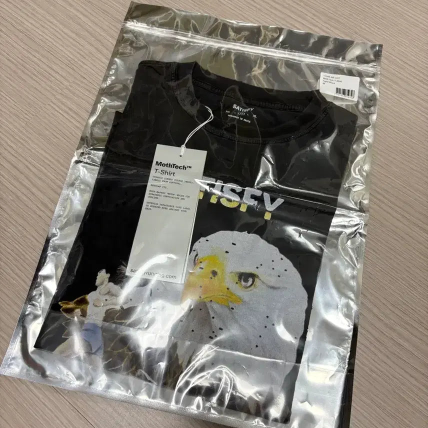 [BUNJANG] Satisfyer Mostech Eagle T-Shirt (M) / 새티스파이 모스테크 이글티(M)