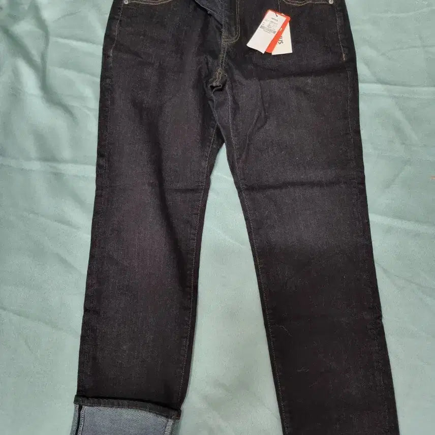[BUNJANG] HENUS Tapered Fit Indigo Men's Jeans / HENUS 테이퍼드핏  인디고 남성 청바지