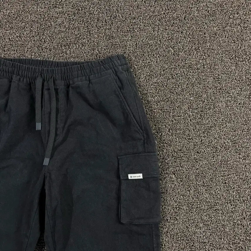 [BUNJANG] Snow Peak Cargo Black Jogger Pants / 스노우피크 카고 블랙 조거 팬츠