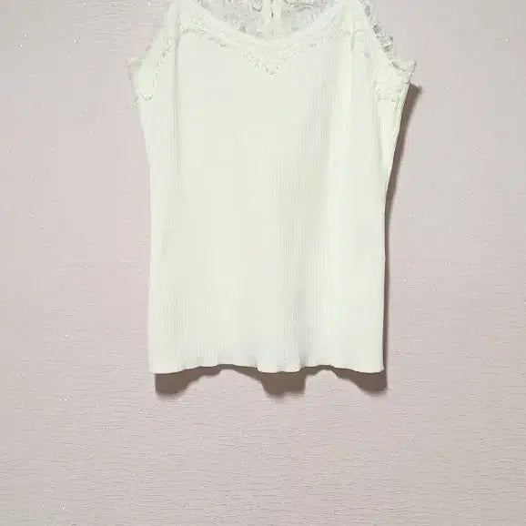 [BUNJANG] Jessi New York Lace Point Ribbed Tank Top (Size 55) / JESSI NEW YORK] 제시뉴욕 레이스 포인트 골지나시(55사이즈)