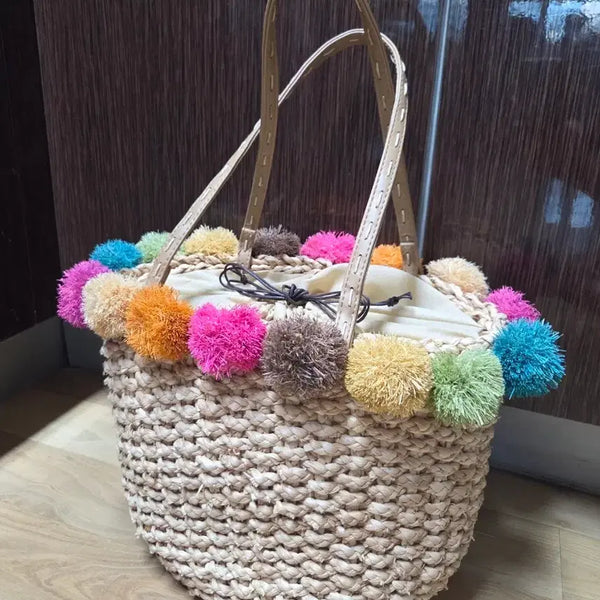 [BUNJANG] Rattan Pom-Pom Accent Tote Bag / 새상품 라탄 폼폼 장식 바스켓 백