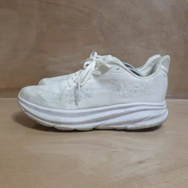 [BUNJANG] Hoka One One Clifton 9 White Sneakers / 후루룩구제2 275 호카오네오 클리프톤9 화이트 운동화 260710