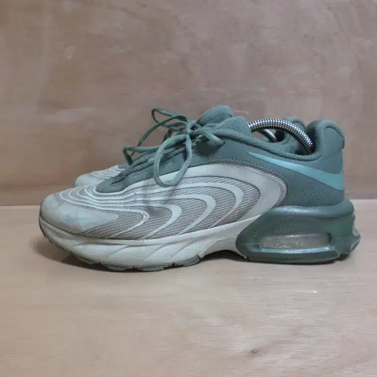 [BUNJANG] Nike Air Max 95 'Olive' Sneakers / 후루룩구제2 265 나이키 에어맥스 파이어 올리브 운동화 260710