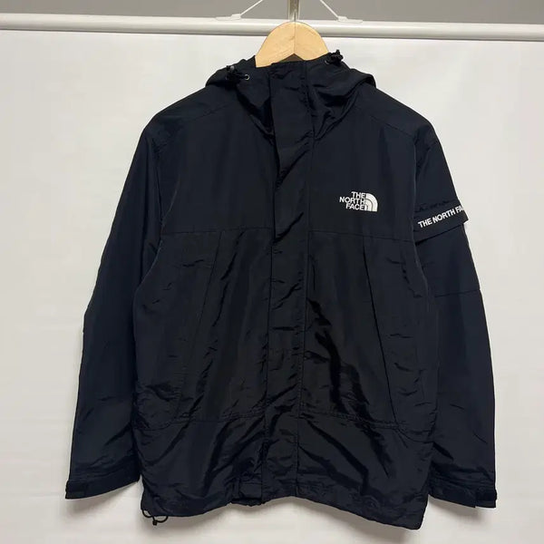 [BUNJANG] The North Face Side Pocket Logo Windbreaker Black XS / [정품/XS] 노스페이스 포켓 사이드로고 블랙 바람막이