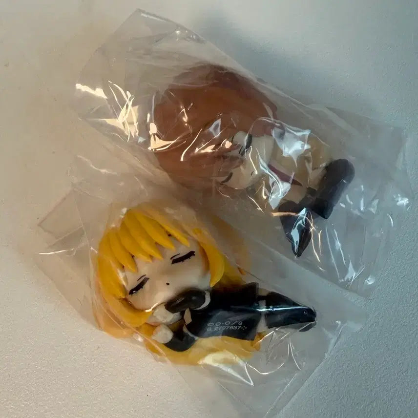 [BUNJANG] Death Note Nemurasetai Figure Set (Light Yagami, Misa Amane) / 데스노트 네무라세타이 피규어 가챠 미사미사 라이토