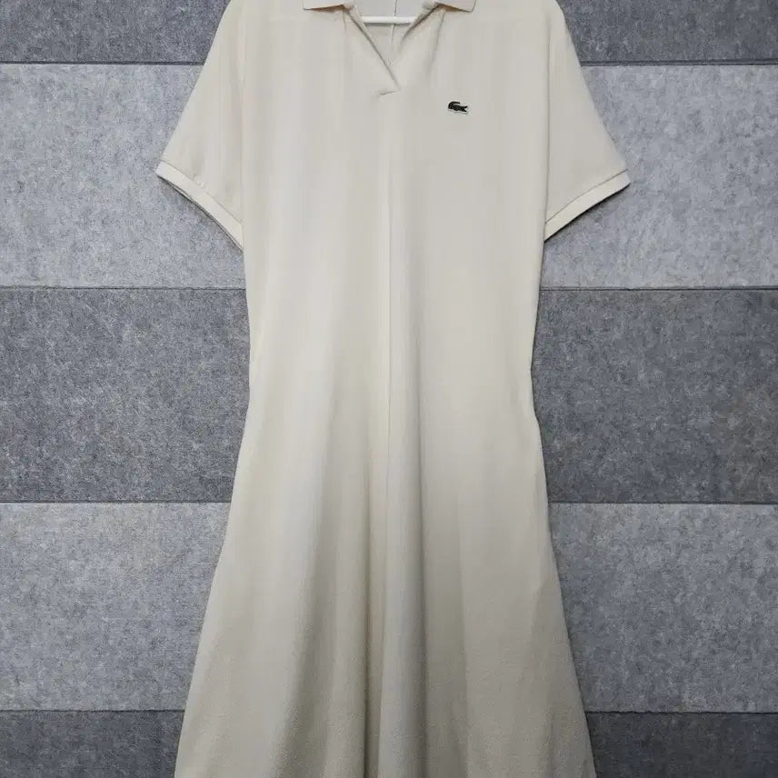 [BUNJANG] Lacoste Women's Short Sleeve Open Collar A-Line Dress Ivory Size 90 / 라코스테 여성 오픈 카라 반팔 원피스 (사이즈 90)