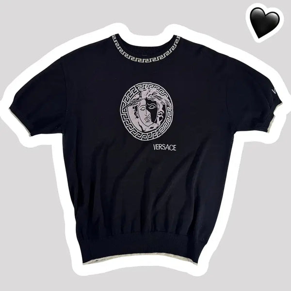[BUNJANG] Versace 90s Embroidered Big Logo Short Sleeve Knit / 정품 베르사체 90s 자수 빅로고 반팔니트 (No.69)
