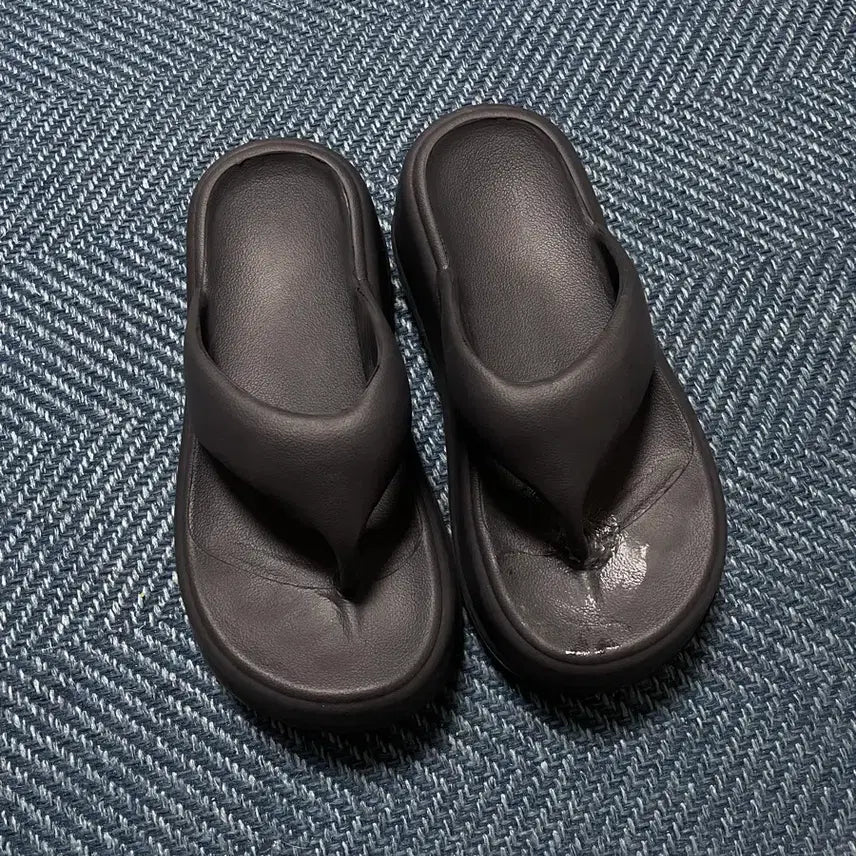 [BUNJANG] Black Flip-Flop Sandals (Size 230) / [하자있음] 검정 플립플랍 쪼리 230