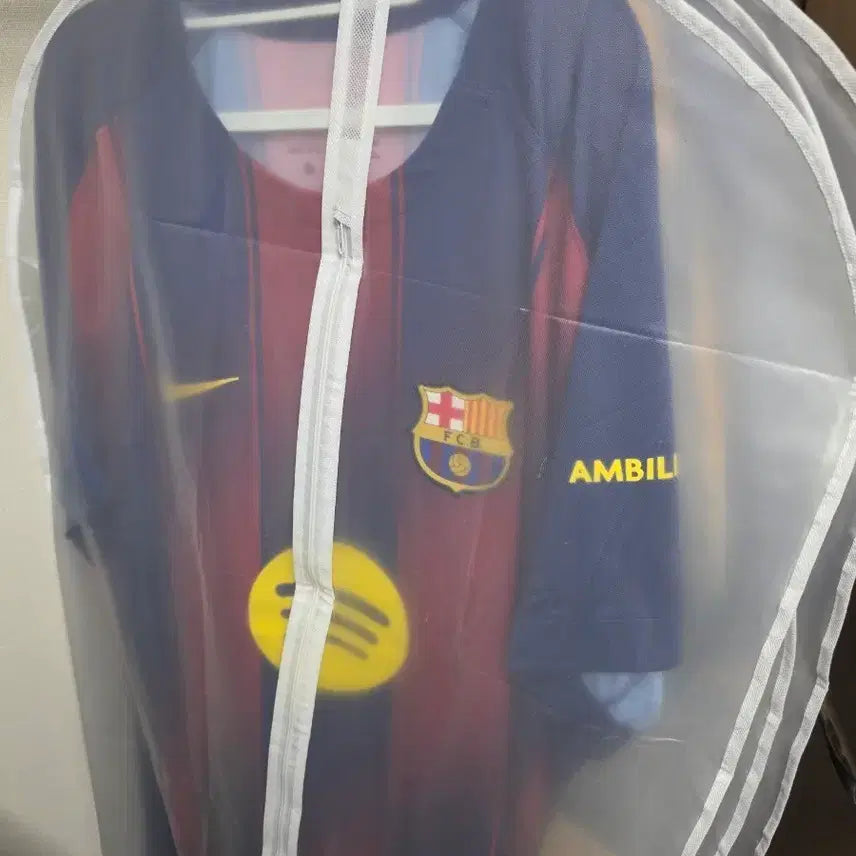 [BUNJANG] FC Barcelona 25/26 Season Jersey (2XL) / 바르셀로나 25/26 유니폼 팝니다 (2XL)