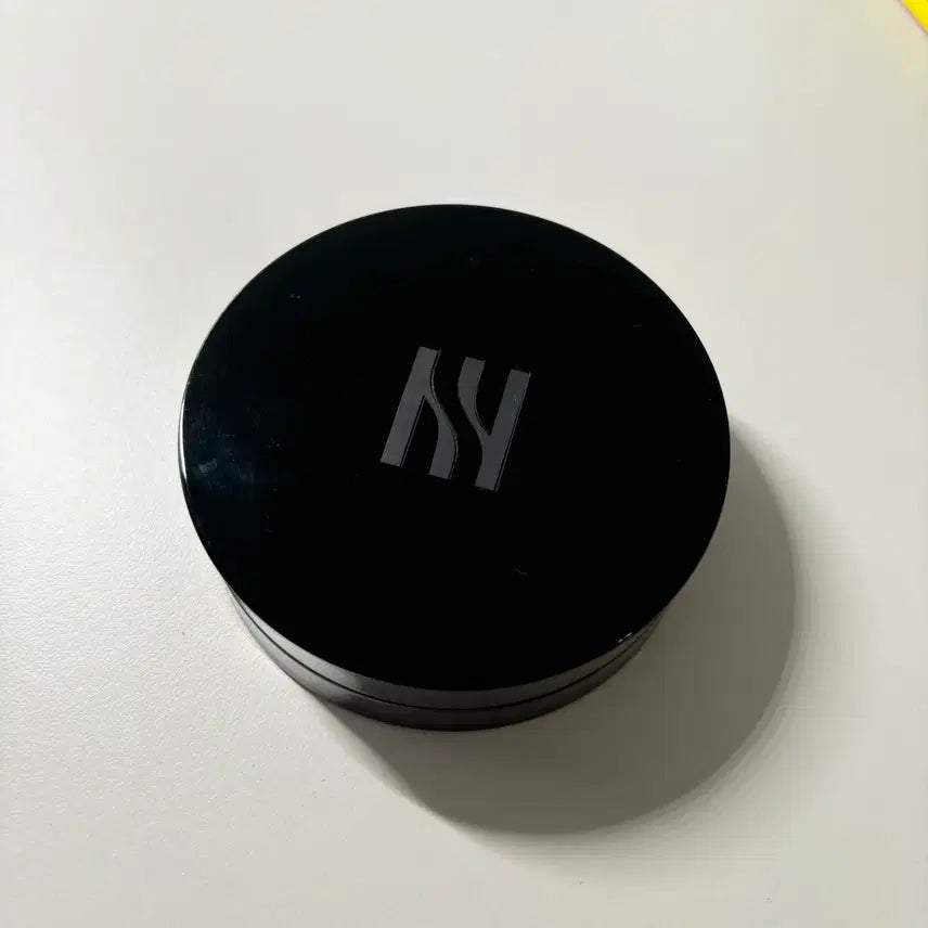 [BUNJANG] Hera Black Cushion Foundation 17N1 Ivory Pact Cosmetic / 헤라 블랙 쿠션 파운데이션 17N1 아이보리 팩트 화장품