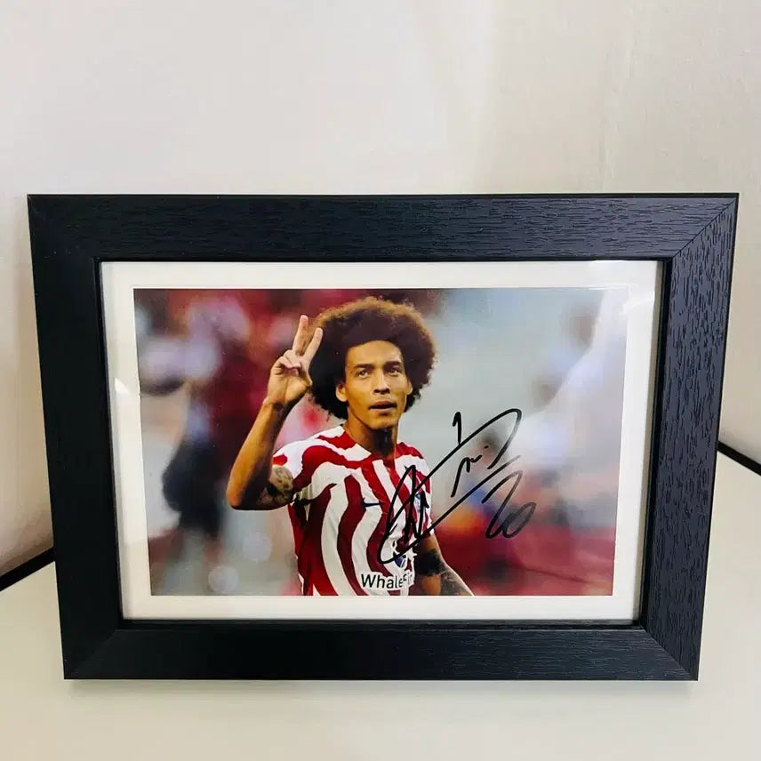 [BUNJANG] Axel Witsel Autographed Framed Memorabilia / AT 마드리드 축구선수 악셀비첼 친필사인 액자