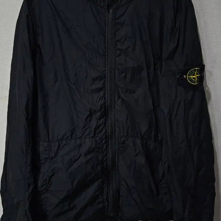[BUNJANG] Stone Island 20SS Crinkle Labs Hooded Windbreaker Jacket / [백화점판/S급] 스톤아일랜드 20SS 크링클랩스 후드 바람막이 자켓90