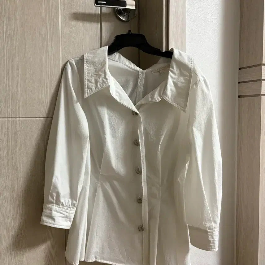[BUNJANG] Plastic Island White Shirt Blouse (Size 55-66) / 화이트 셔츠블라우스 55-66