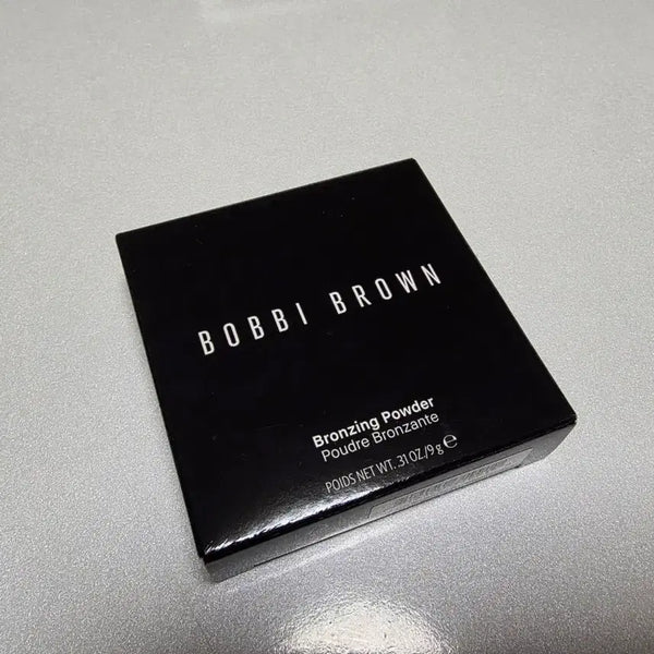 [BUNJANG] Bobbi Brown Bronzing Powder Light (Sealed) / 미개봉 화장품)바비브라운 브론징 파우더 라이트(Light)