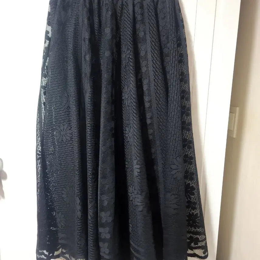 [BUNJANG] Black Lace Long Skirt / 블랙 레이스 롱 스커트.새상품