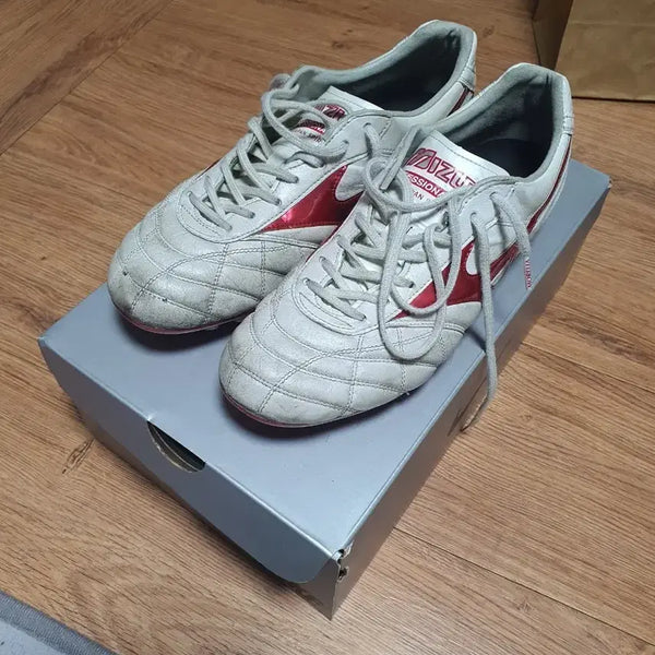 [BUNJANG] Mizuno Morelia 2 Japan Stitch AG Football Boots (265) / 미즈노 모렐리아2 재팬 스티치 265 AG 축구화