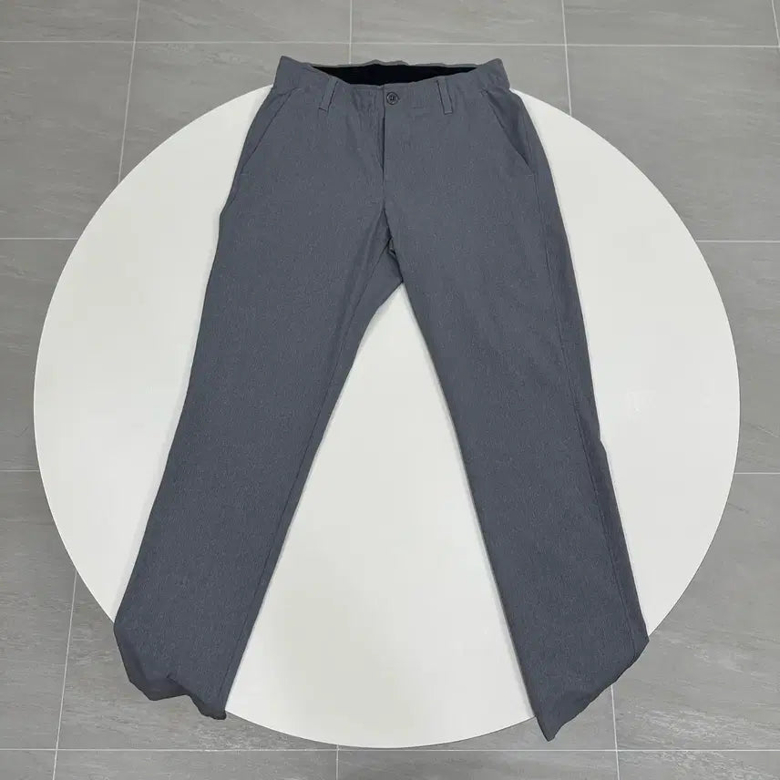 [BUNJANG] Under Armour Men's Slim Fit Golf Pants 30/32 Grey / 언더아머 남성 골프 바지 팬츠 30/32 슬림핏 그레이