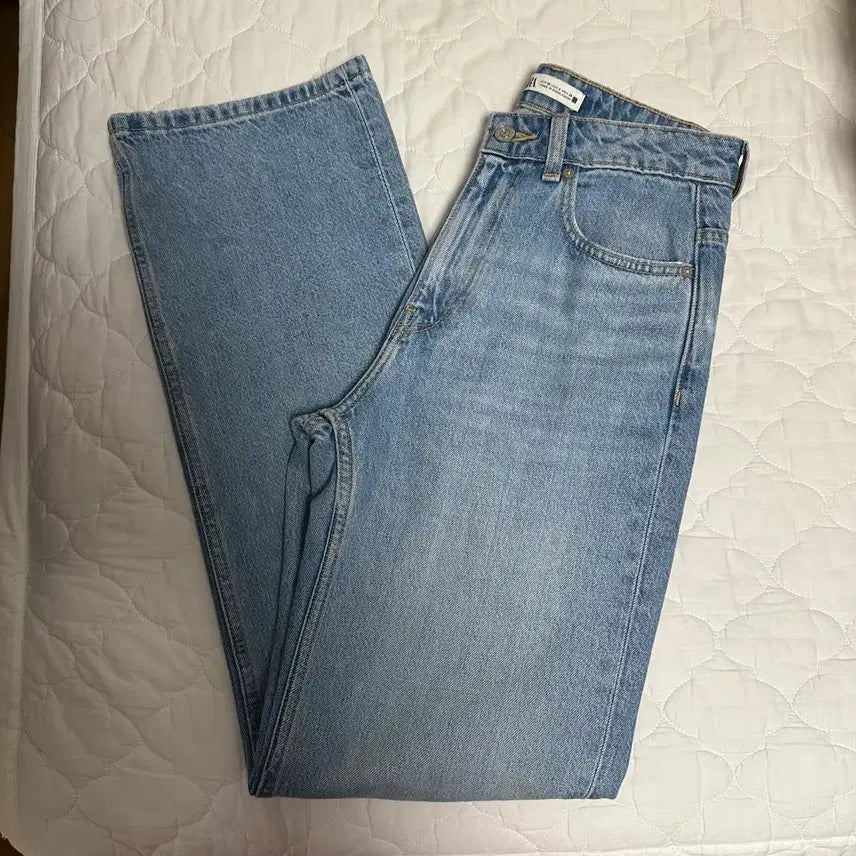 [BUNJANG] Zara Women's Straight Leg Denim Jeans - Size 38 / 자라 여성 데님팬츠 청바지 스트레이트 38사이즈