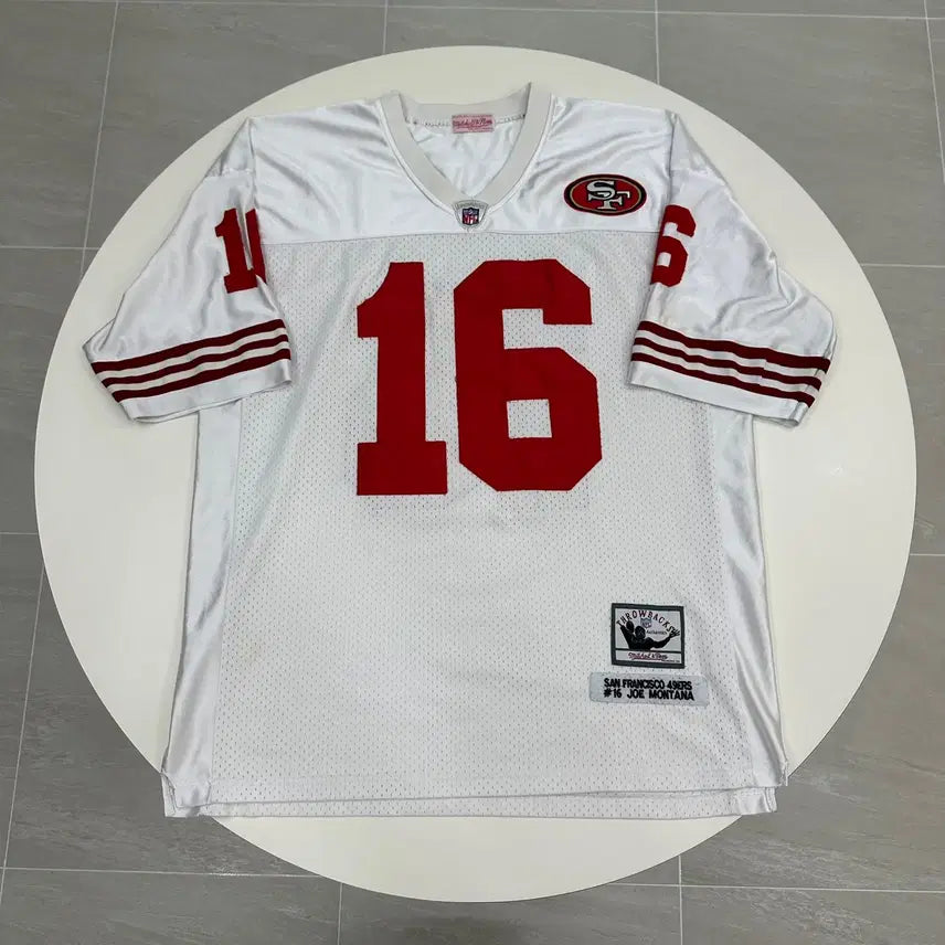 [BUNJANG] NFL 80s Joe Montana San Francisco 49ers Football Jersey / NFL 80s 화이트 조 몬타나 풋볼 져지 샌프란시스코 49ers