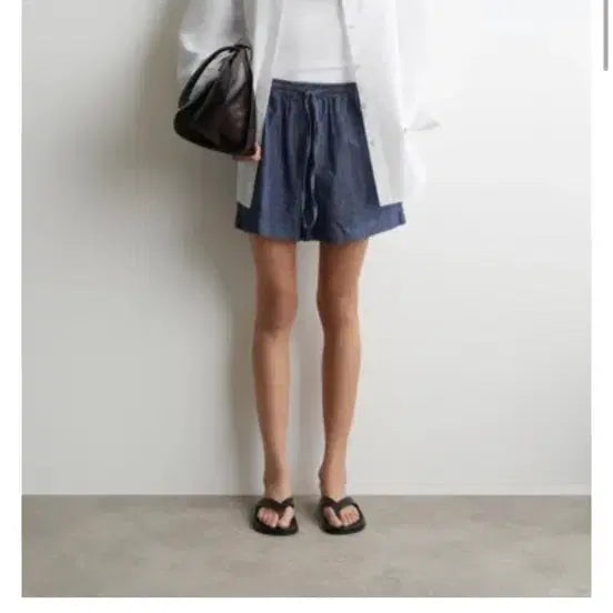 [BUNJANG] COS Drawstring Denim Shorts / COS 드로우스트링 데님 쇼츠