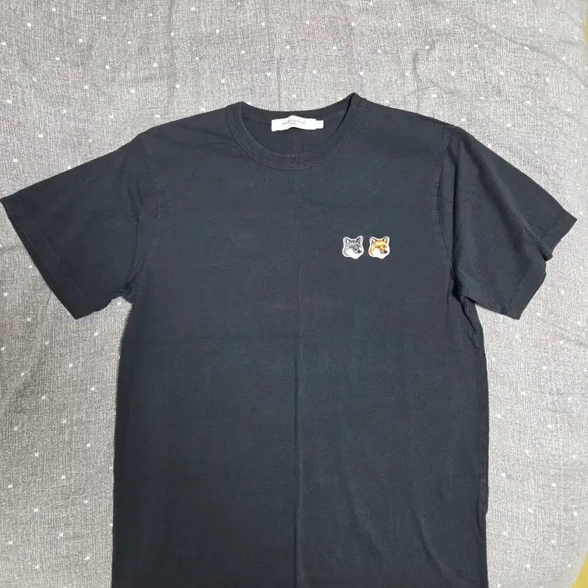 [BUNJANG] Maison Kitsuné Double Fox Short Sleeve T-Shirt Dark Grey / 메종키츠네 더블폭스 반팔티