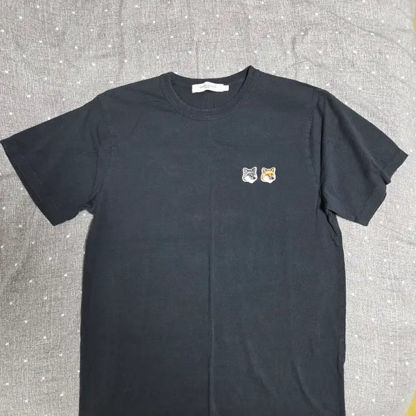 [BUNJANG] Maison Kitsuné Double Fox Short Sleeve T-Shirt Dark Grey / 메종키츠네 더블폭스 반팔티