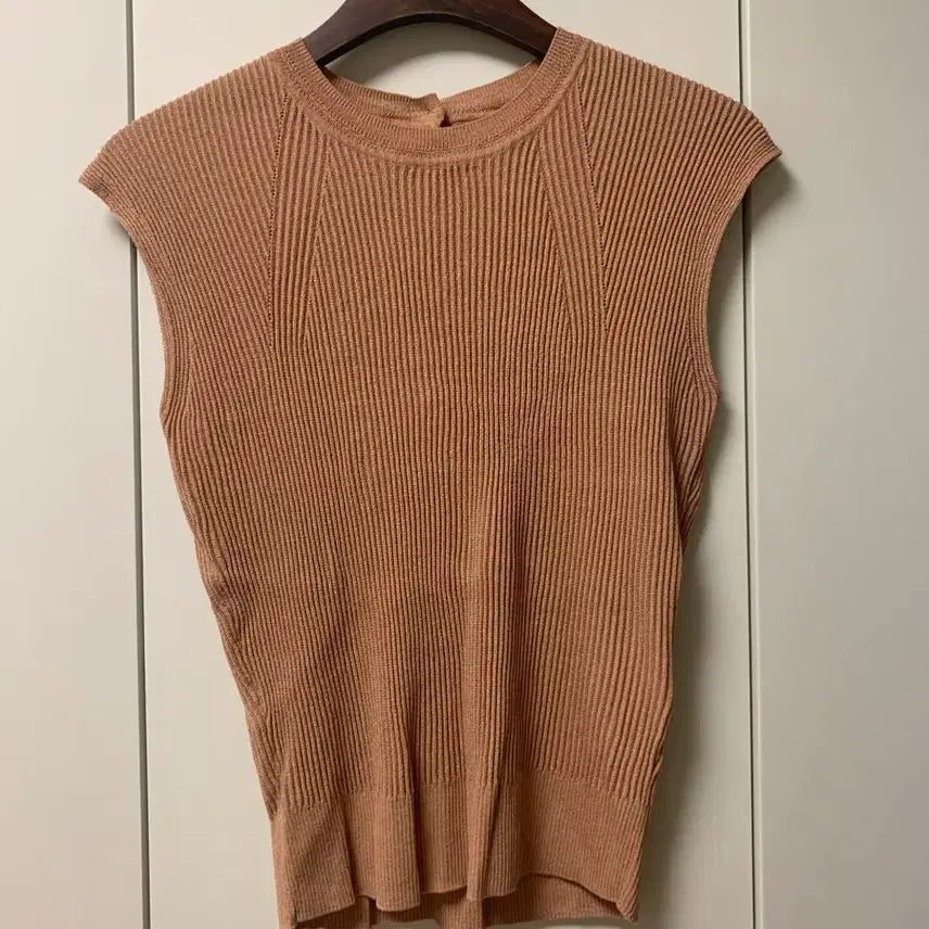 [BUNJANG] SHESMISS Women's Knit / SHESMISS브랜드의 여성 니트
