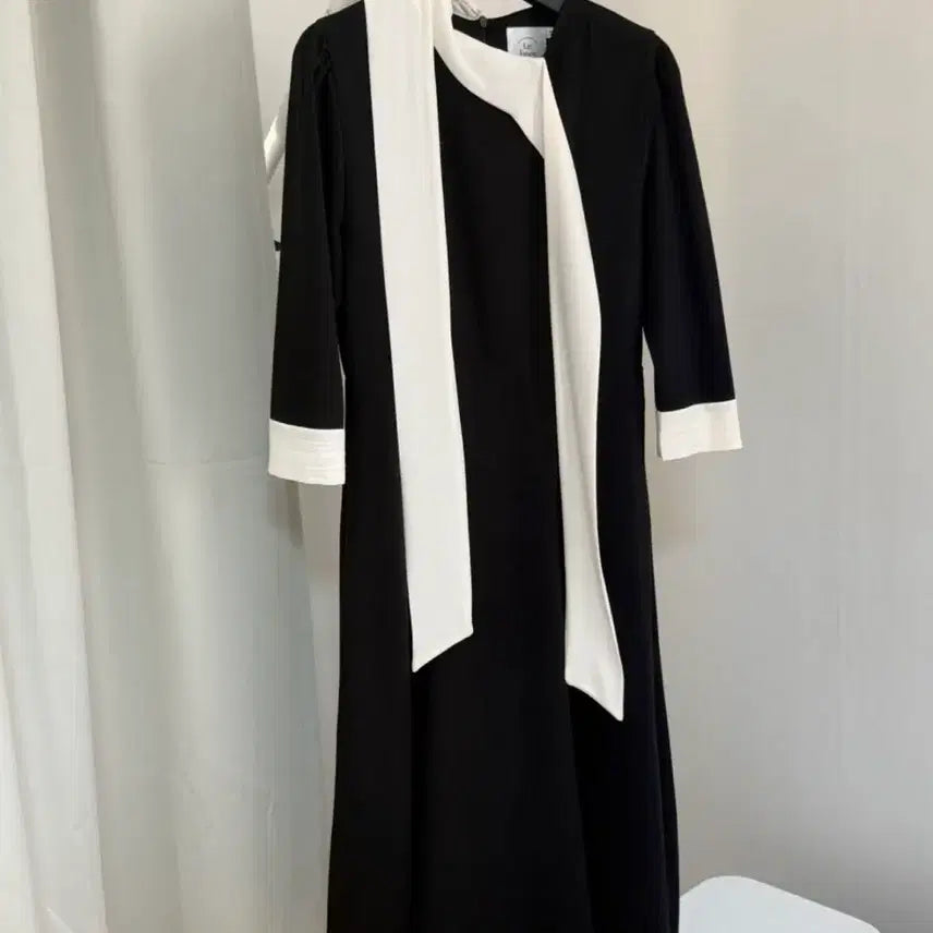 [BUNJANG] Le Amoe Women's Dresses and Shirts Set / 에브리모닝 여성 원피스 새상품 하객룩 출근룩