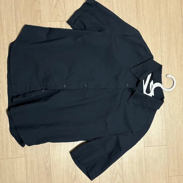 [BUNJANG] 8 Seconds Black Collared Short-Sleeve T-Shirt / 에잇세컨즈 검정 카라 반팔 팝니다!