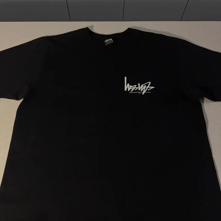 [BUNJANG] Stussy Flip T-Shirt Black / (M) (95~100) 스투시 플립 티셔츠 블랙