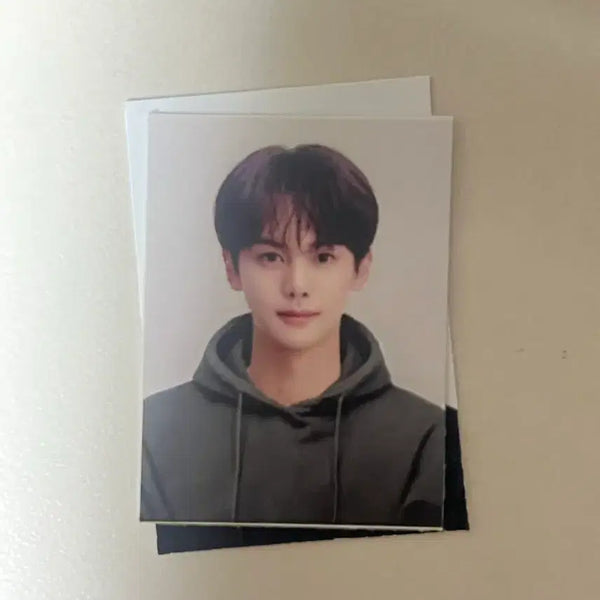 [BUNJANG] Kim Gyuvin Custom Photo Set / 김규빈 증사