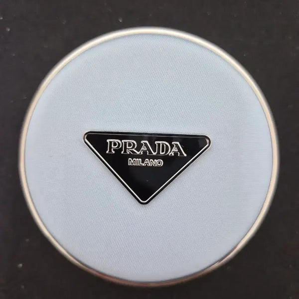 [BUNJANG] Prada Re-Nylon Mesh Cushion Blue Edition LN10 / 미개봉,새상품)프라다리빌메쉬쿠션블루에디션 LN10