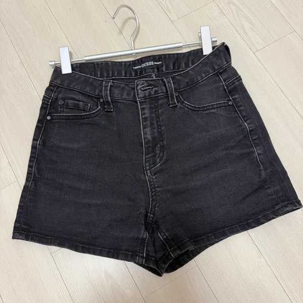[BUNJANG] Guess Black Denim Shorts / 게스 데님 숏팬츠 블랙