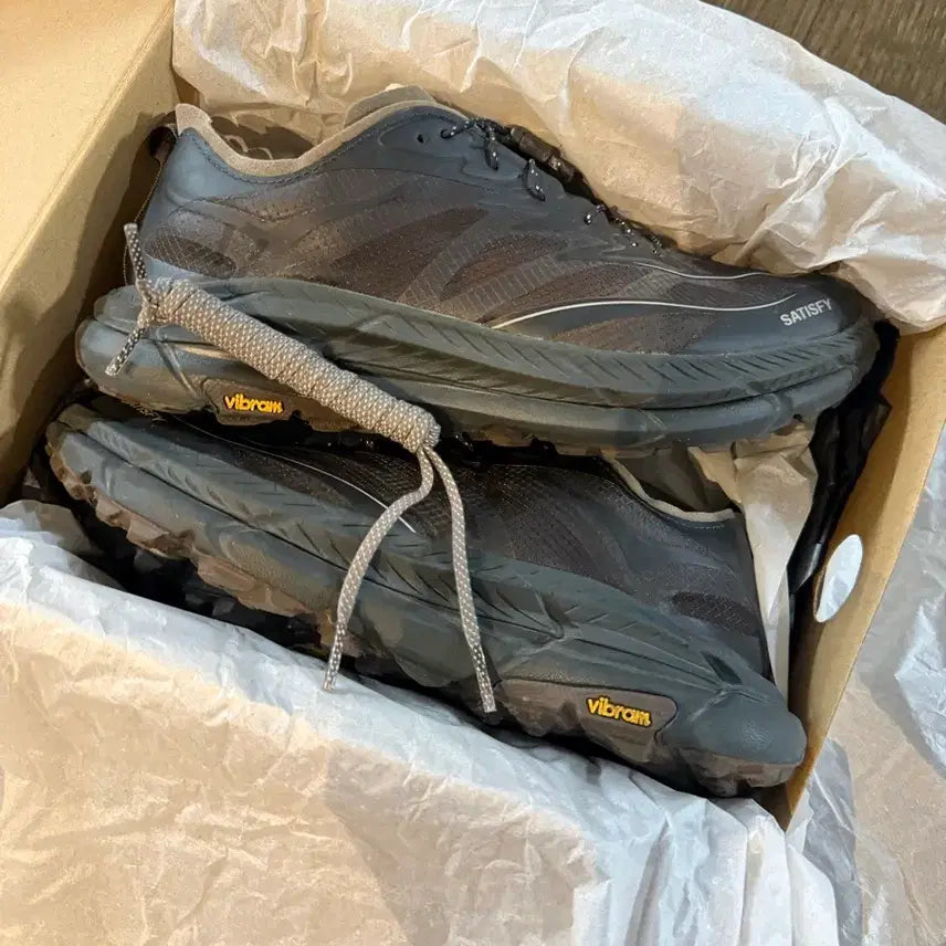 [BUNJANG] Satisfy x Hoka Mafate Speed 4 Trail Running Shoes / 세티스파이 호카 마파테 스피드 라이트커피
