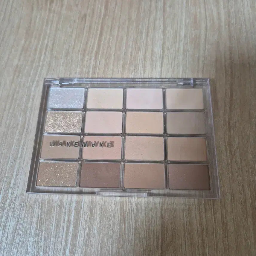 [BUNJANG] WAKEMAKE Soft Blurring Eye Palette 01 Vanilla Blurring / 웨이크메이크 소프트 블러링 아이팔레트 01 바닐라 블러링