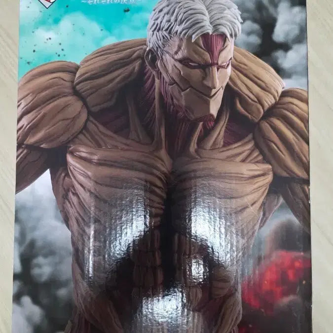 [BUNJANG] Attack on Titan Armored Titan Figure / 진격의 거인 갑옷거인 팝니다.