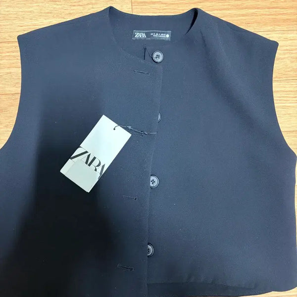 [BUNJANG] Zara Black Vest Top Size Small / 자라 베스트 탑