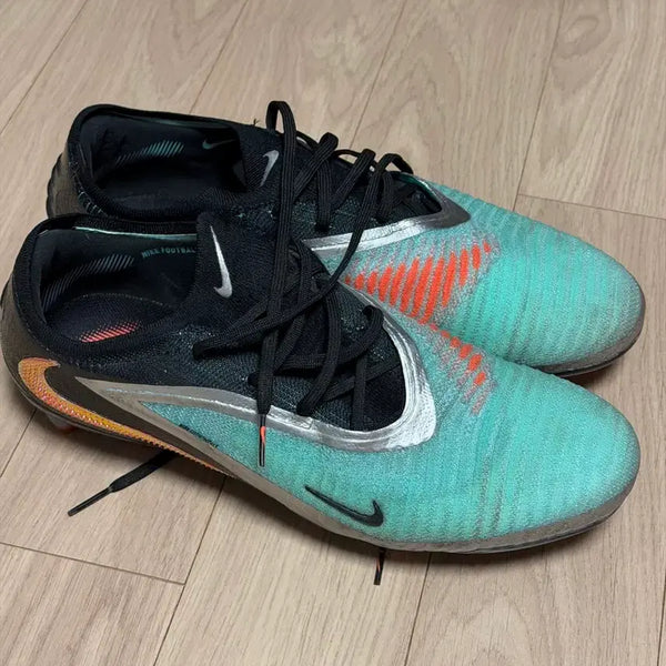 [BUNJANG] Nike Phantom 6 Elite AG Soccer Cleats 275 / 나이키 팬텀6 엘리트 ag 275 축구화