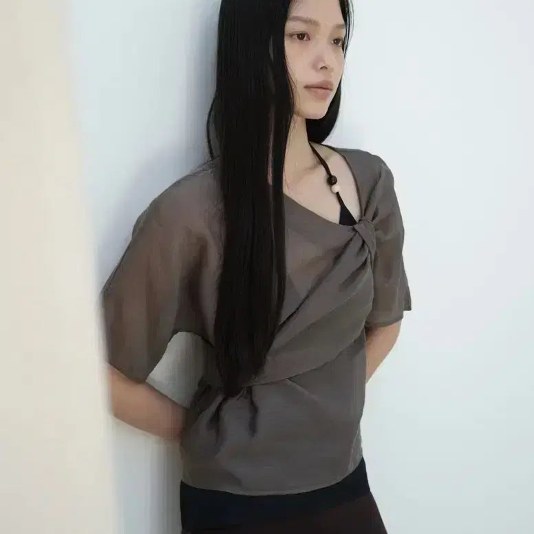 [BUNJANG] Notre TOWDRA Khaki Blouse / Notre 노트르 TOWDRA 카키