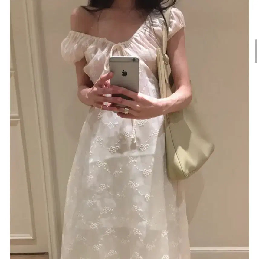 [BUNJANG] Maybe Baby Sheer Long Dress with Inner Dress / 메이비베이비 여리핏 시스루 롱 원피스 (이너 원피스 포함)